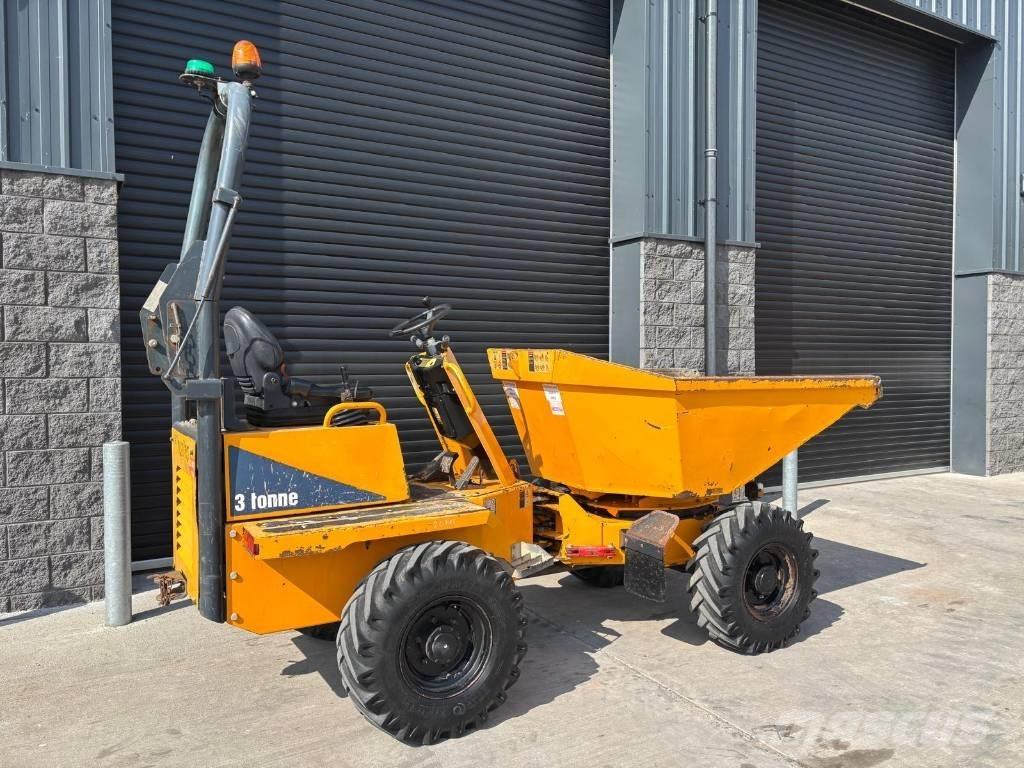 Thwaites 3 ton サイト　ダンプ
