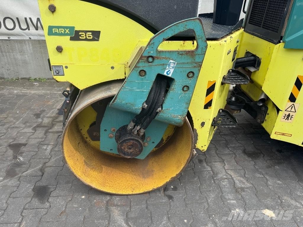 Ammann ARX 36 タンデムローラ
