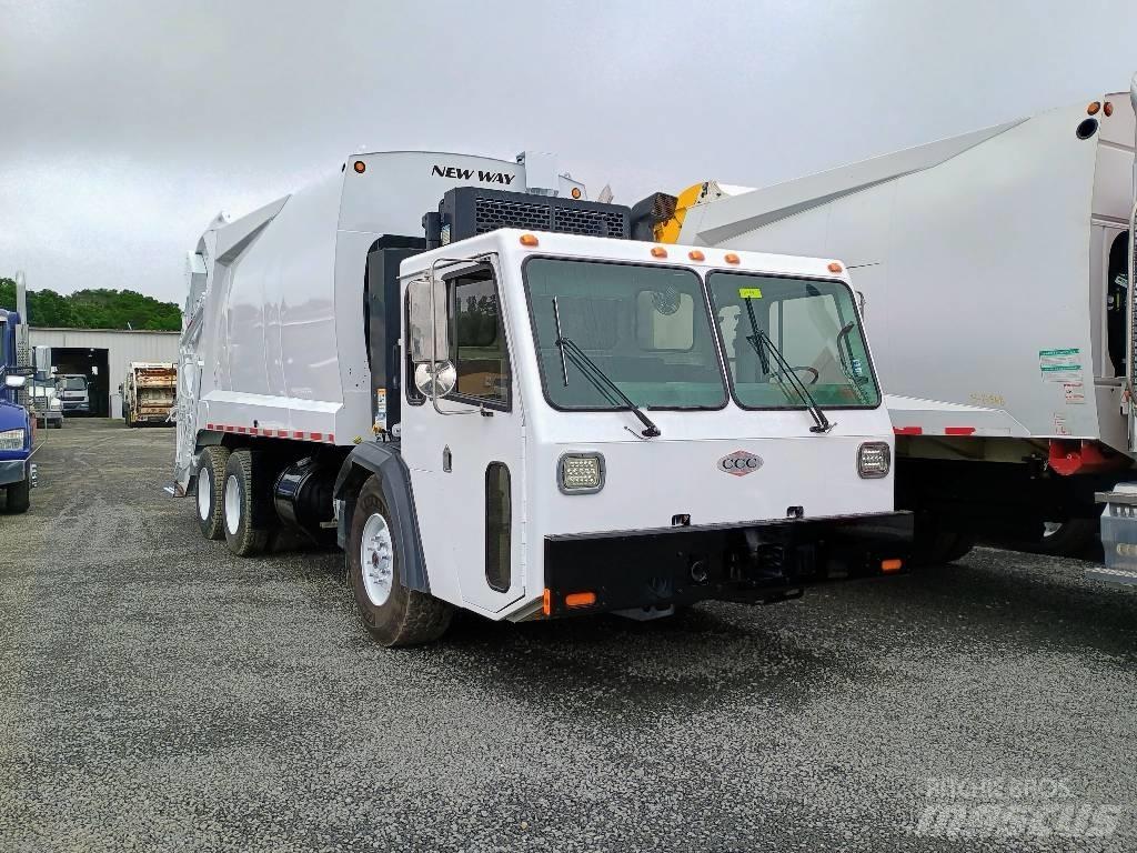 Crane Carrier LE 塵芥車、パッカー車