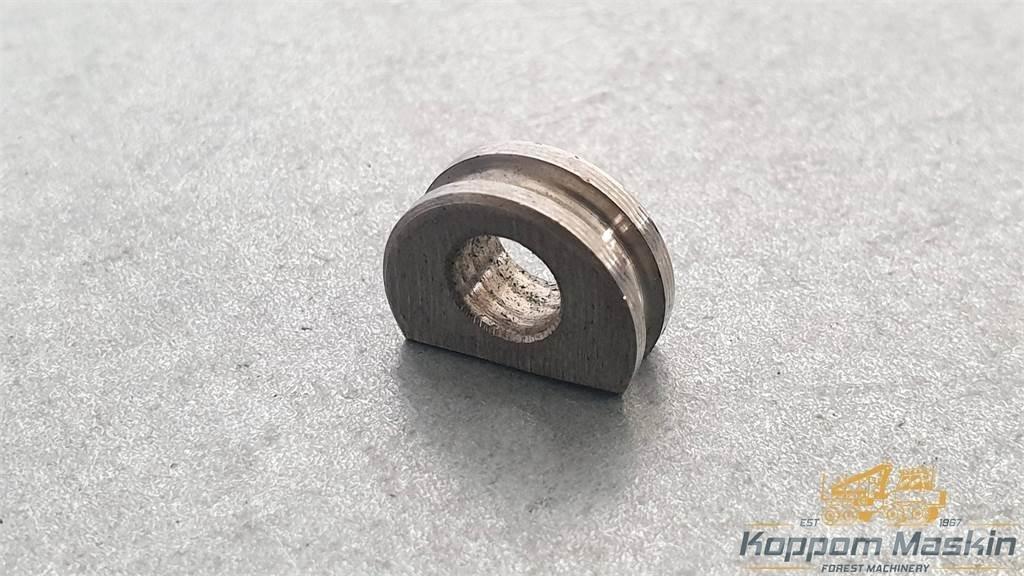 Ponsse 230821 シャーシ及びサスペンション