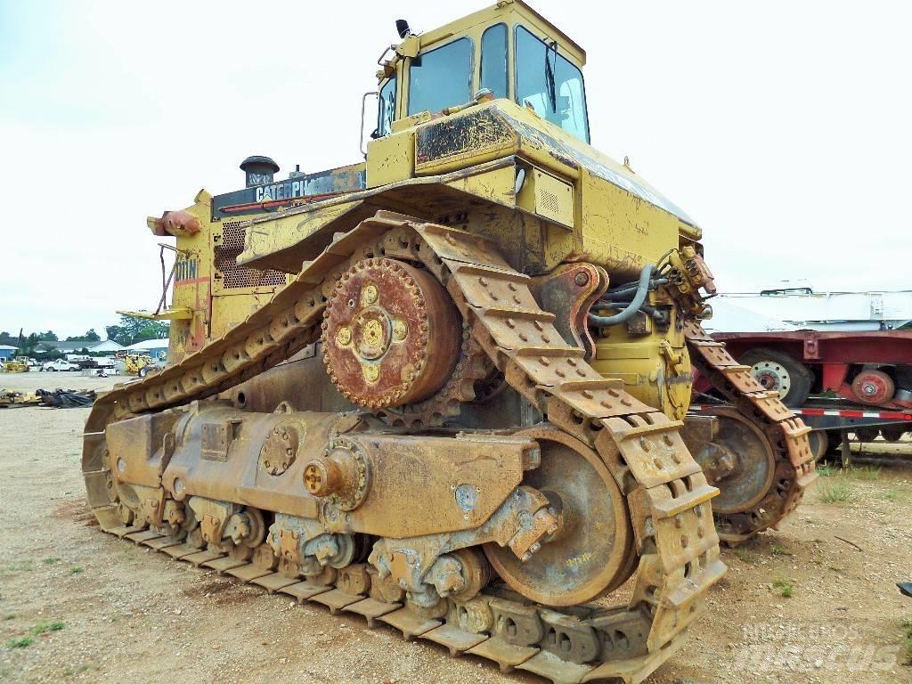 CAT D 11 N ブルドーザー