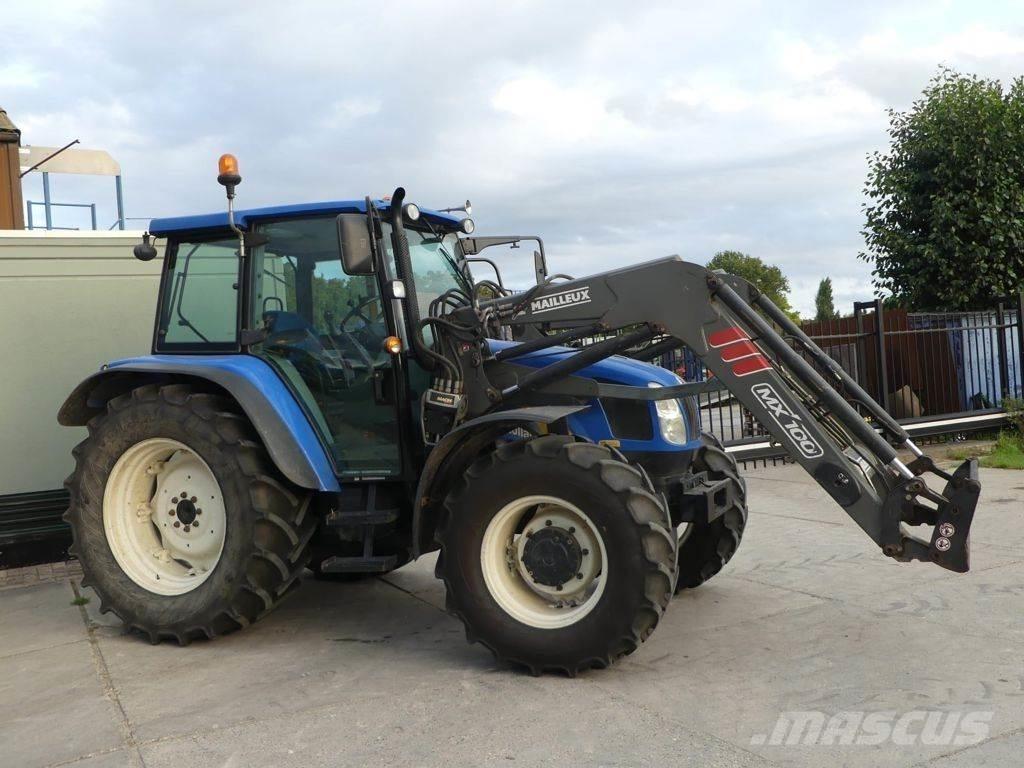 New Holland T5060 トラクター