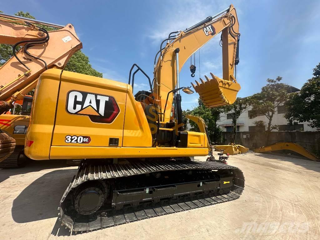 CAT 320GC 大型油圧ショベル12t以上（パワーショベル・ユンボ）