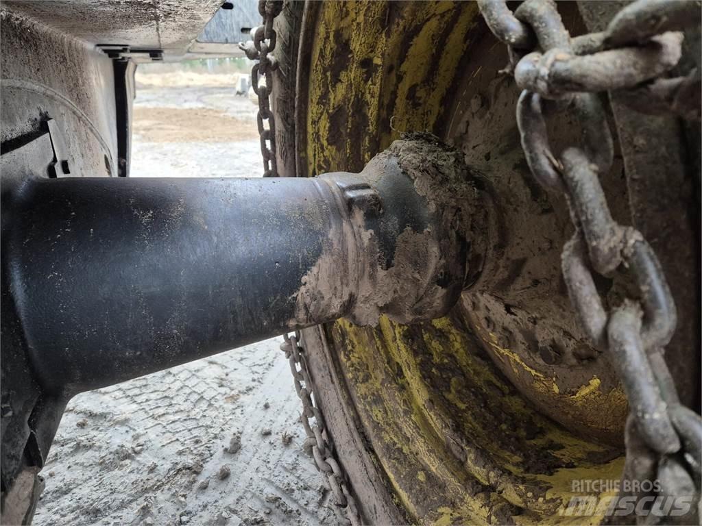 John Deere 1110D フォワーダー