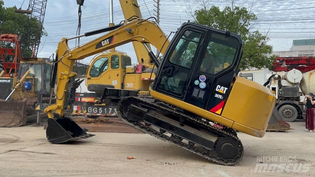 CAT 307 中型油圧ショベル 7ｔ-12ｔ（ユンボ・パワーショベル・バックホー）