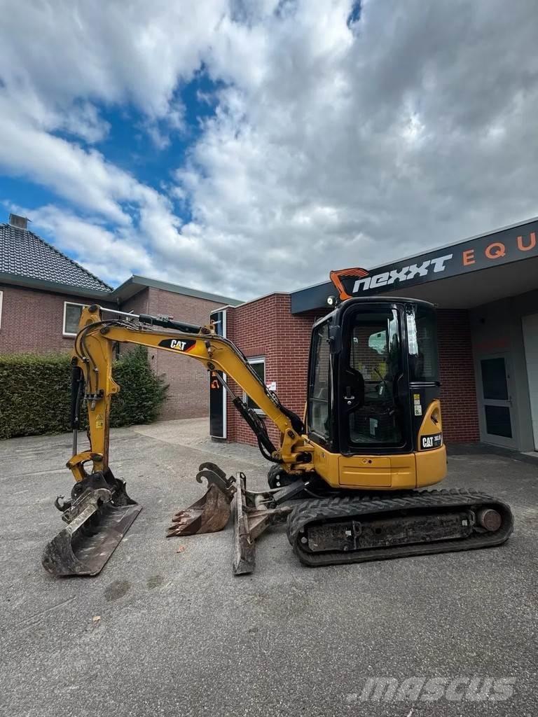 CAT 303.5 ECR ミニ油圧ショベル 7t以下（ミニユンボ・ミニディガー）