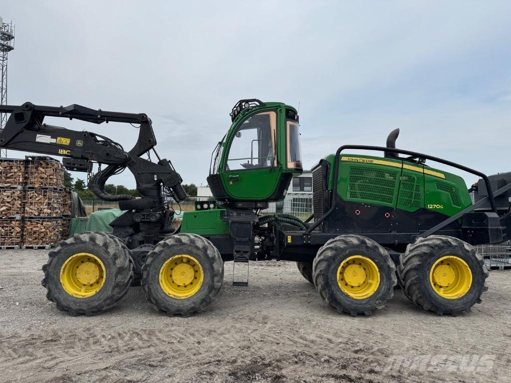 John Deere 1270 G ハーベスター