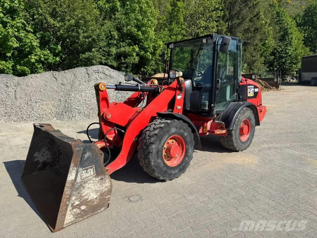 CAT 906M ホイールローダー・タイヤショベル