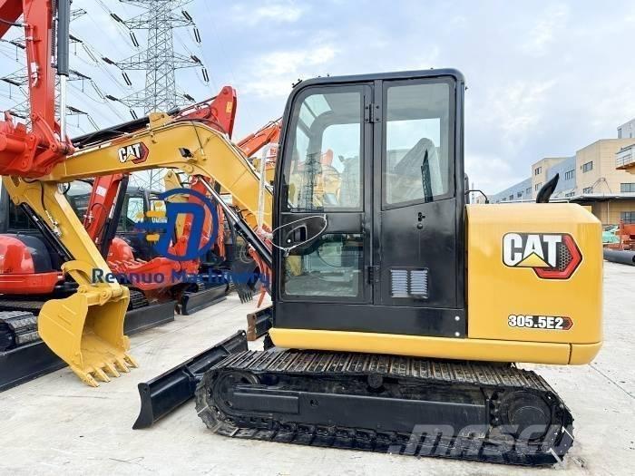 CAT 305.5 E2 ミニ油圧ショベル 7t以下（ミニユンボ・ミニディガー）