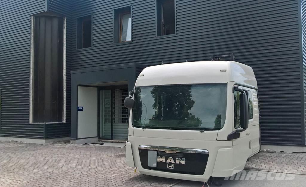 MAN TGS LX EURO 5 キャビン及び内装
