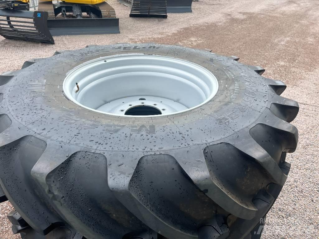 Michelin 650/85-38 タイヤ、ホイル、リム