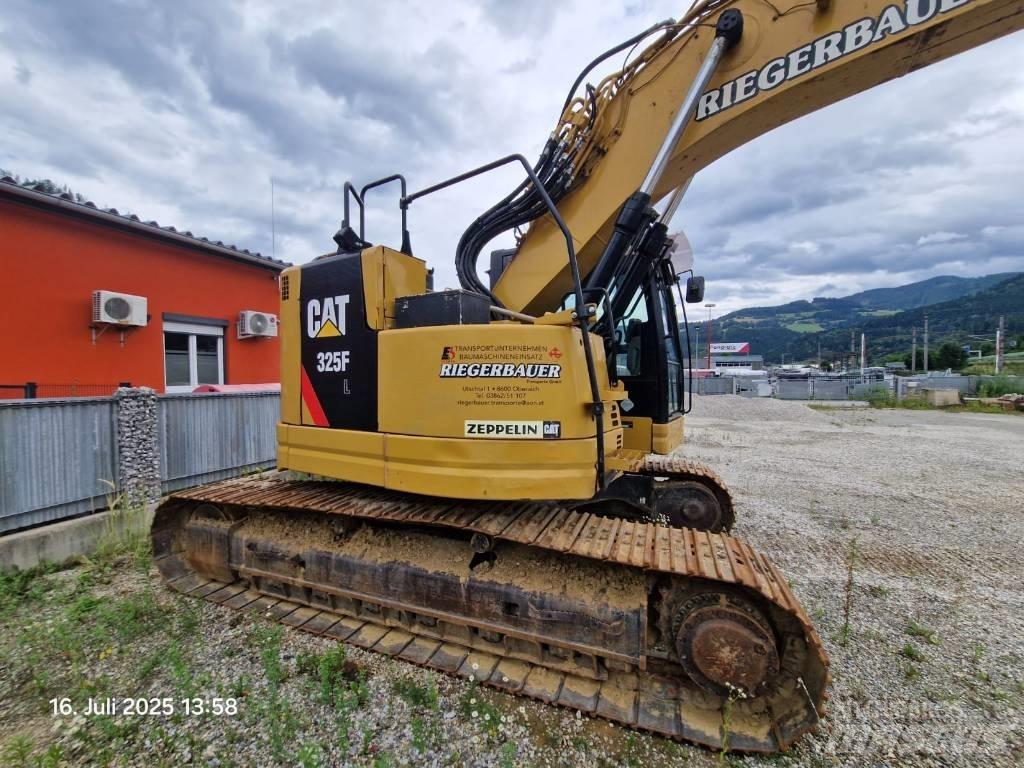 CAT 325 FL CR 大型油圧ショベル12t以上（パワーショベル・ユンボ）