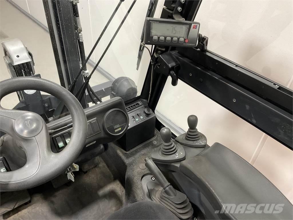 Linde E25P - 02 バッテリーフォークリフト