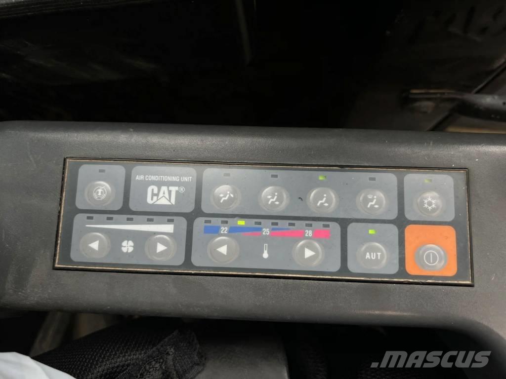 CAT 321D LCR 大型油圧ショベル12t以上（パワーショベル・ユンボ）