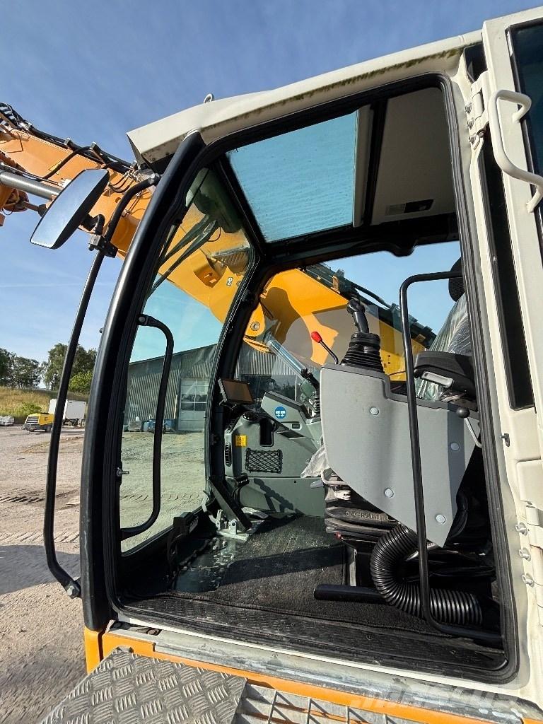 Liebherr LH 22 廃棄物／工業産廃処理機