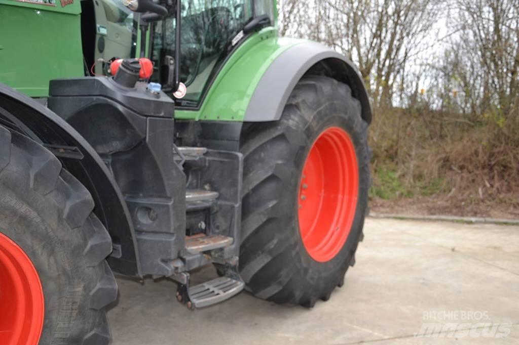 Fendt 828 S4 Profi トラクター