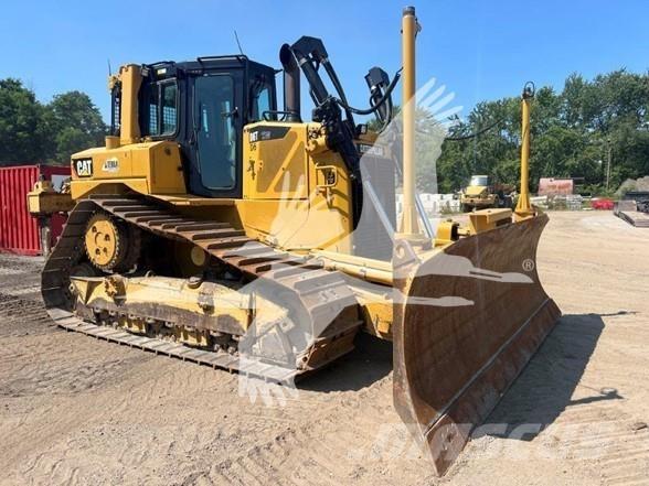 CAT D6T XW ブルドーザー
