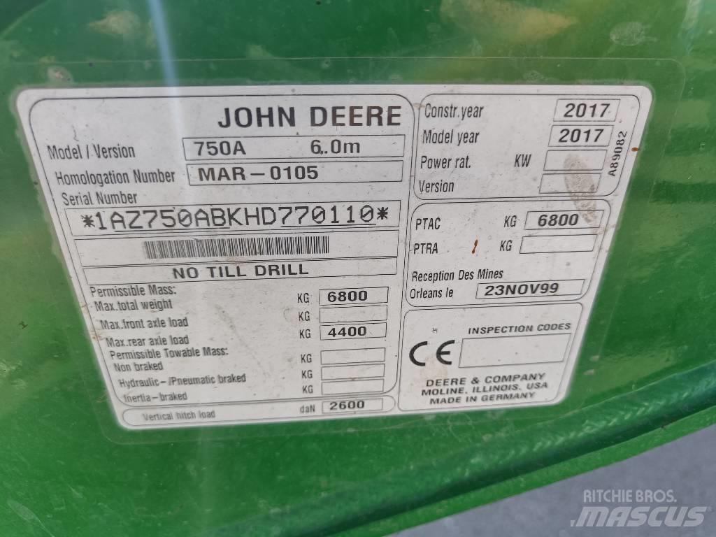 John Deere 750 A ドリル