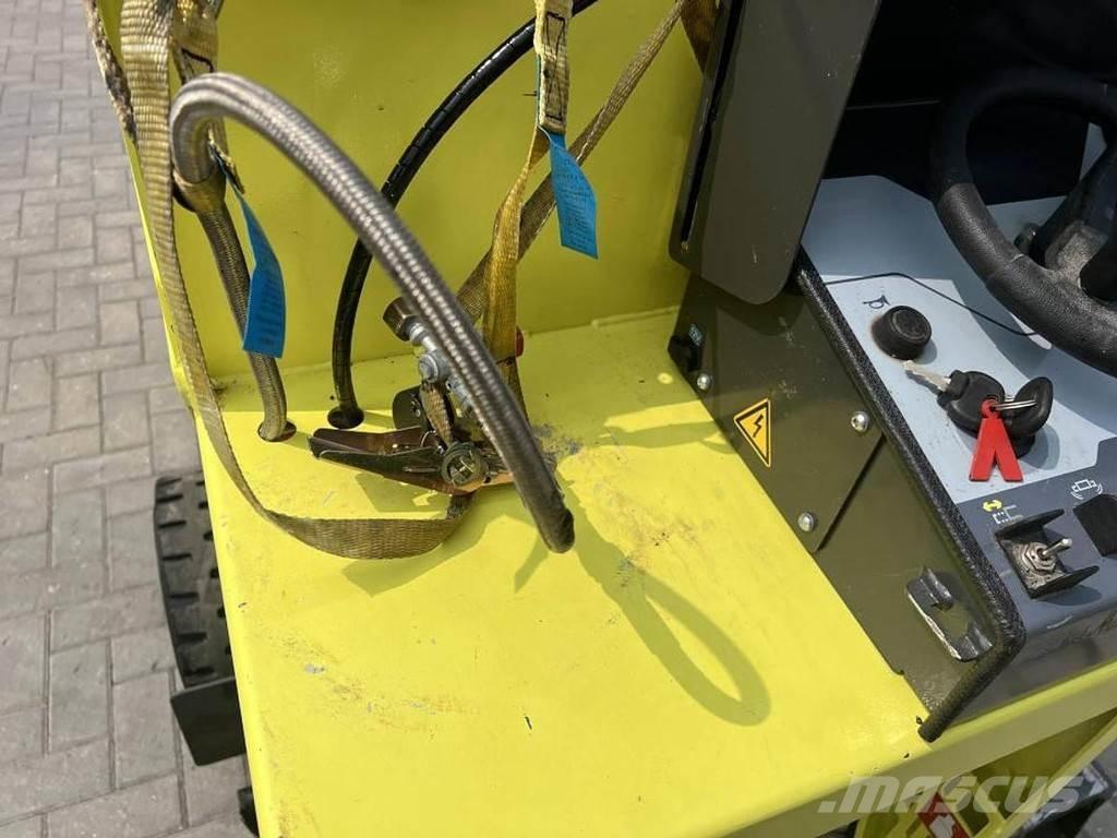 Ammann AFW 150-2 アスファルトフィニッシャ