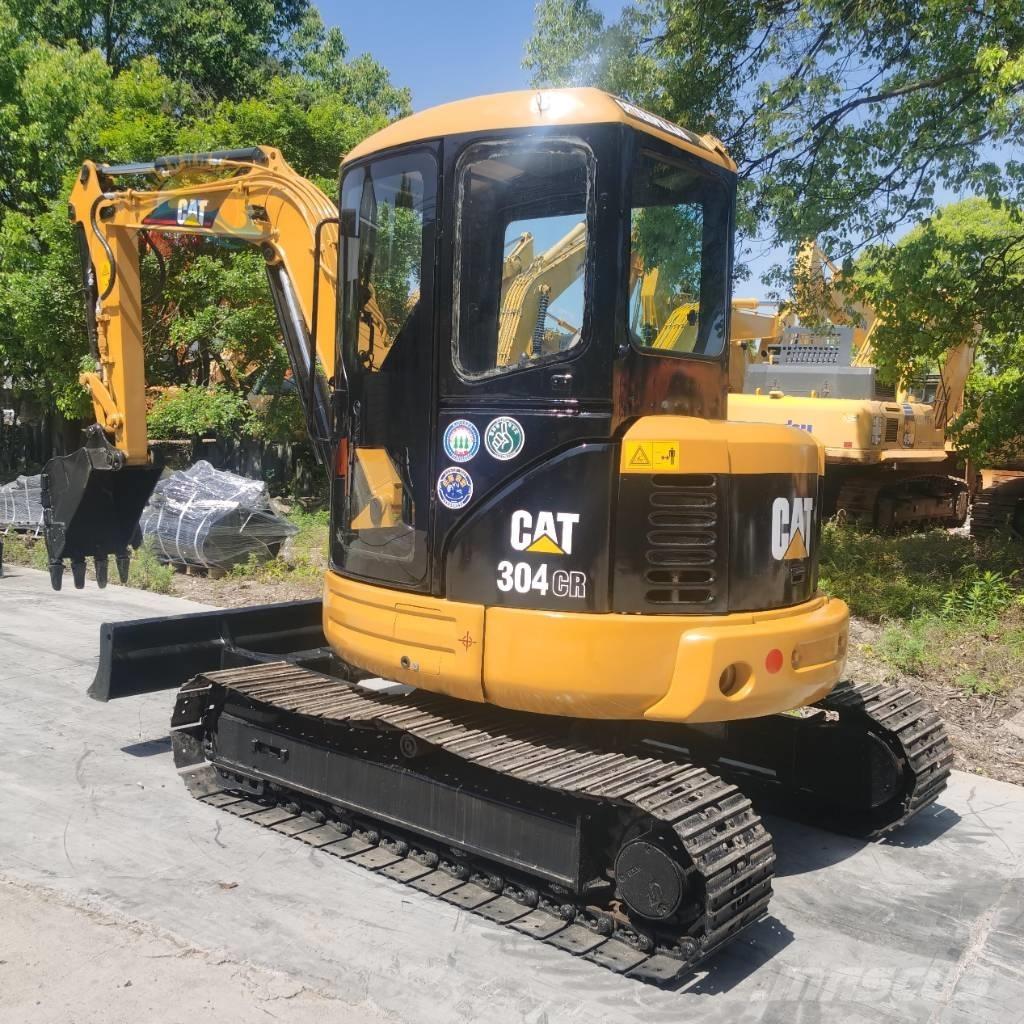 CAT 304 CR ミニ油圧ショベル 7t以下（ミニユンボ・ミニディガー）