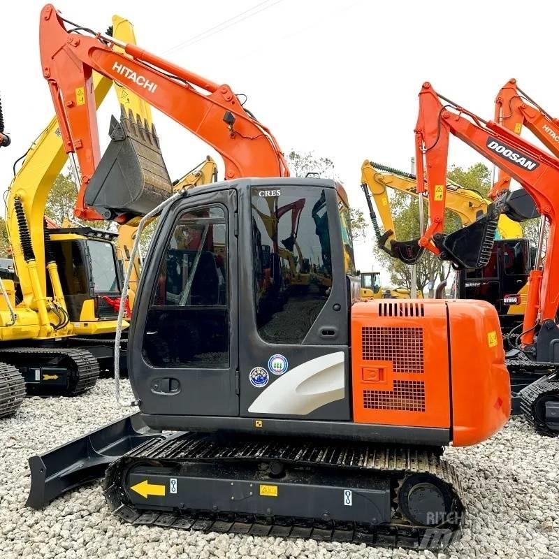 Hitachi ZX 60 ミニ油圧ショベル 7t以下（ミニユンボ・ミニディガー）