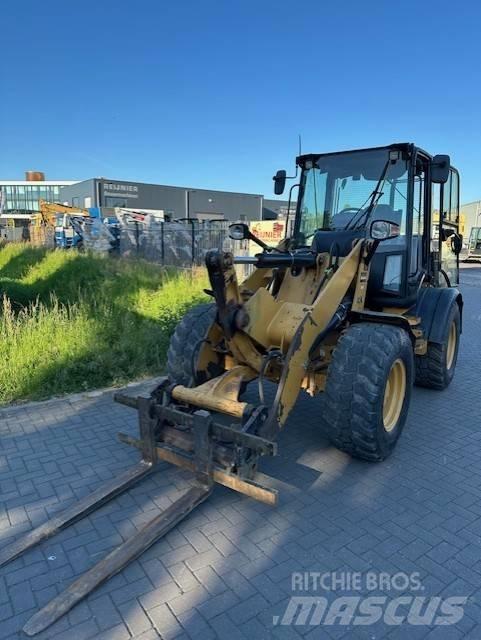 CAT 908 H ホイールローダー・タイヤショベル
