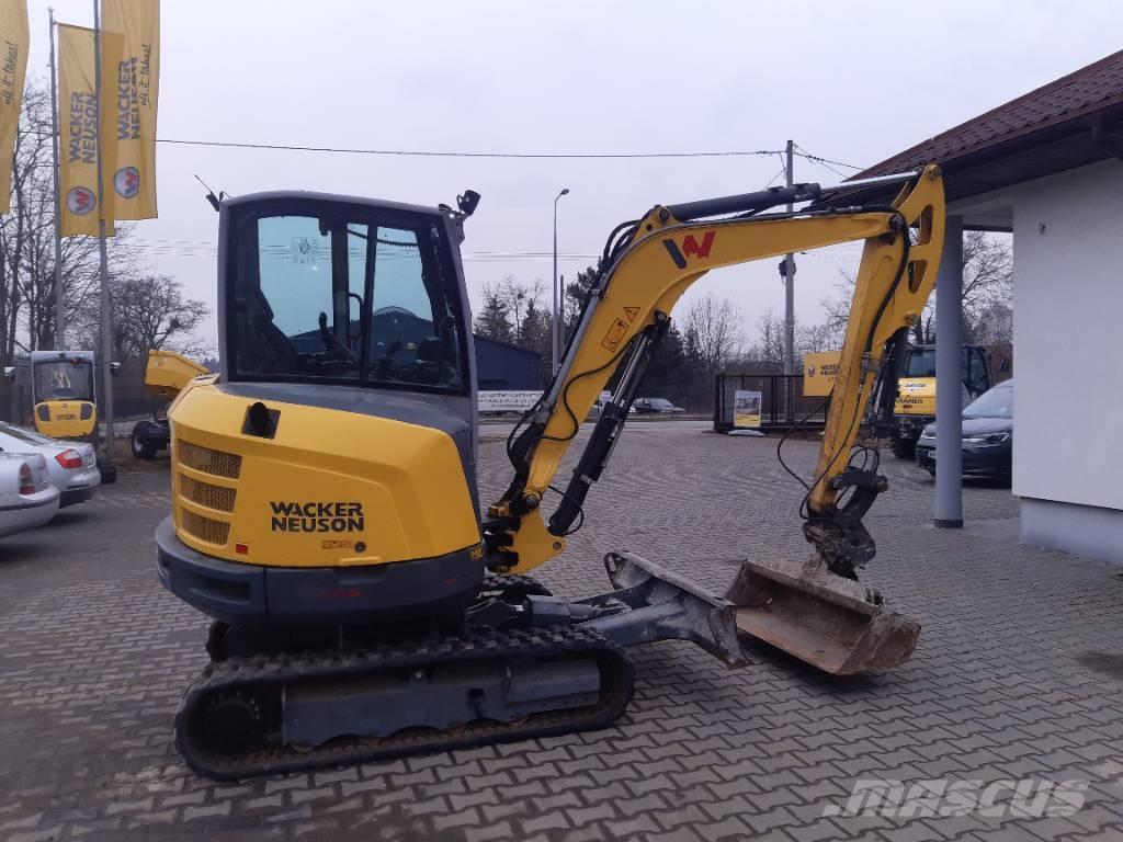 Wacker Neuson ET 35 大型油圧ショベル12t以上（パワーショベル・ユンボ）