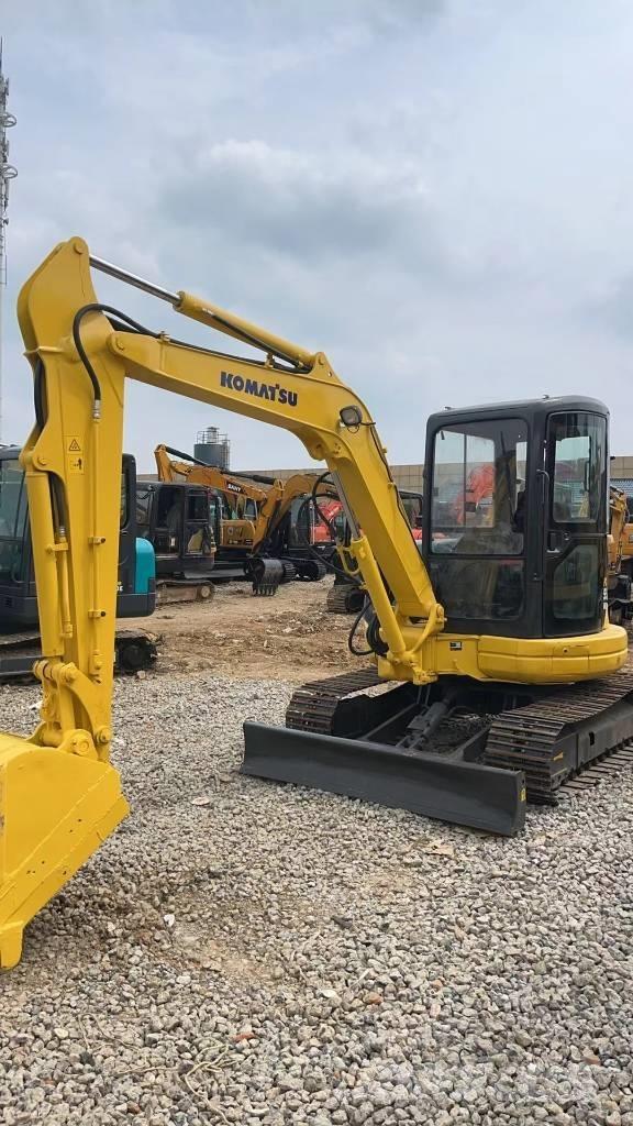 Komatsu PC 55 ミニ油圧ショベル 7t以下（ミニユンボ・ミニディガー）