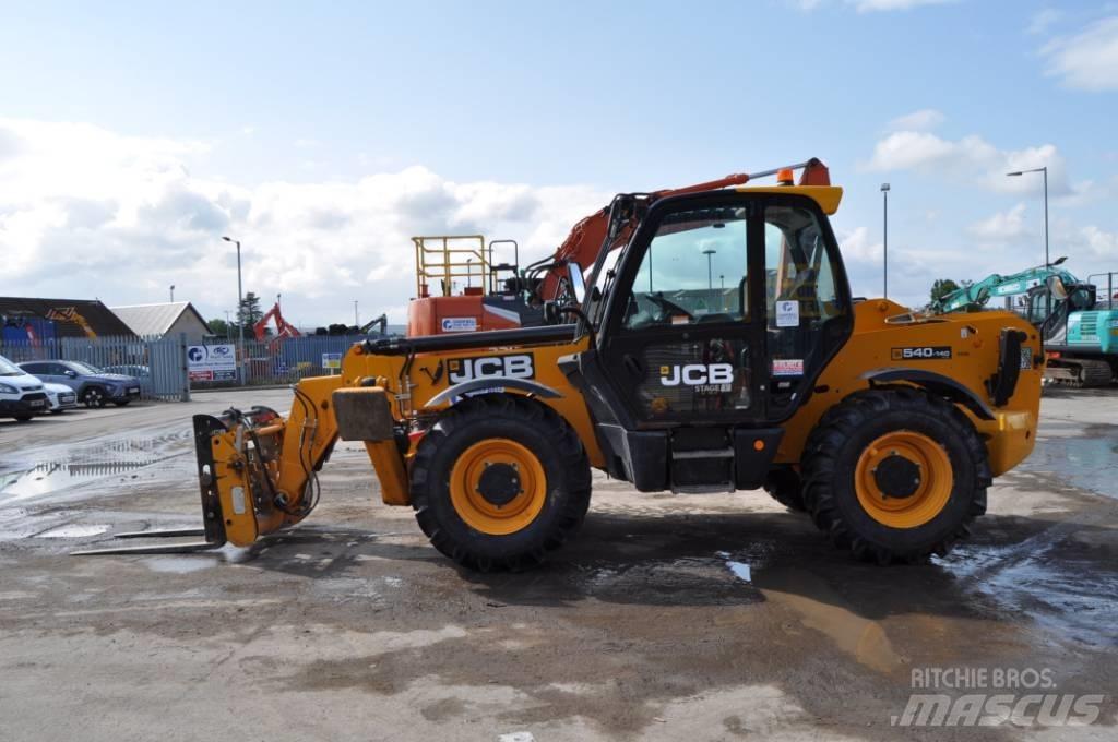 JCB 540-140 テレスコーピックハンドラー