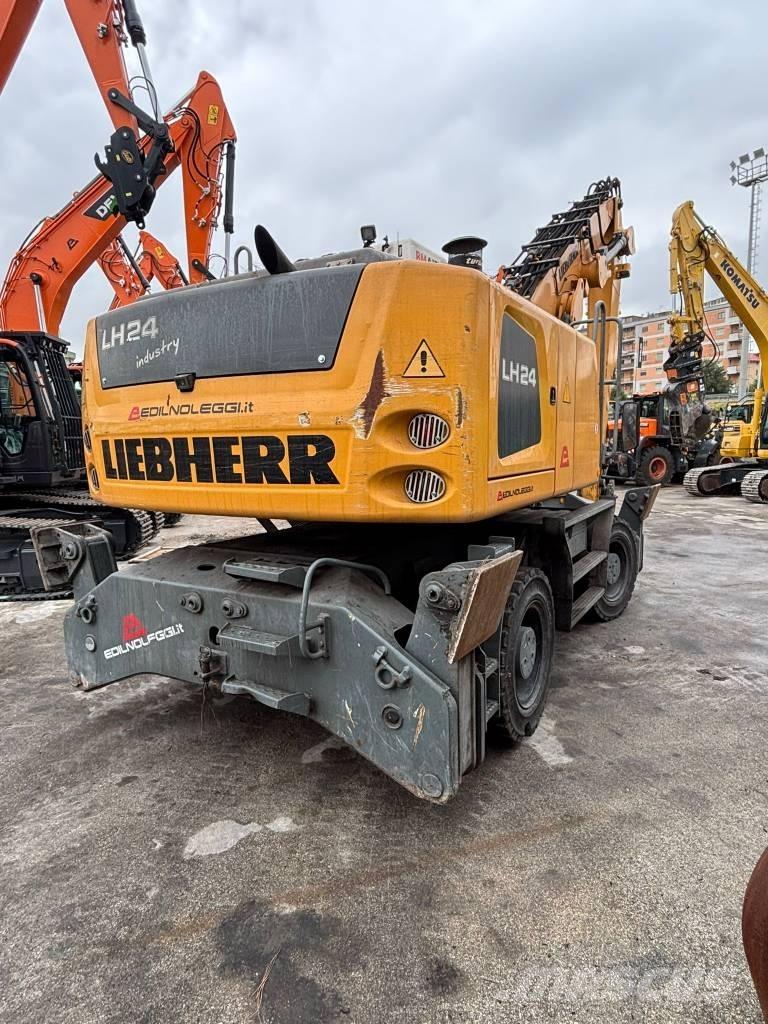 Liebherr LH 24 M 廃棄物／工業産廃処理機
