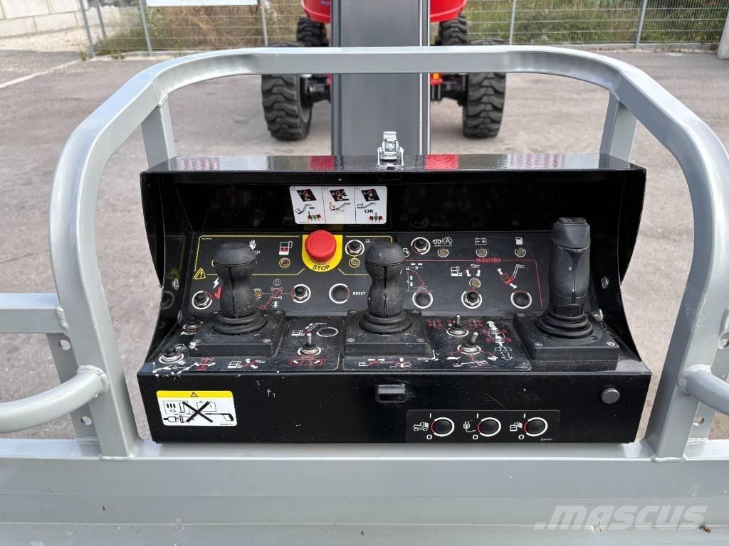 Manitou 220 TJ Plus ブームリフト　屈伸型