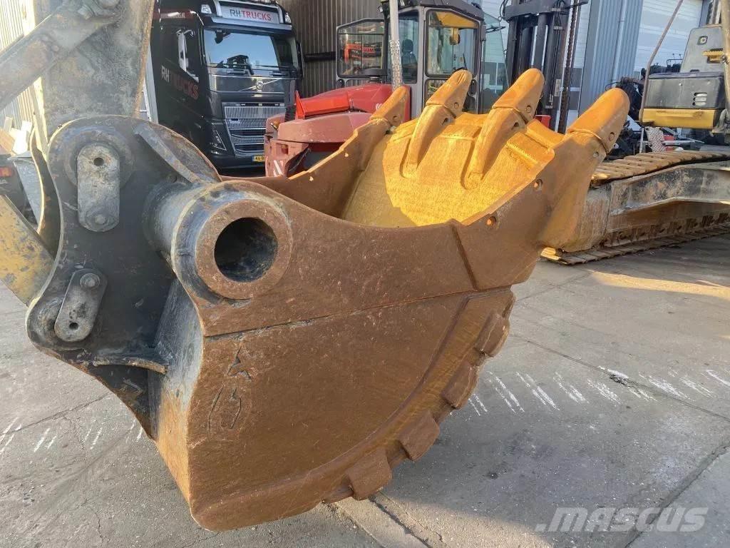 CAT 336EL 大型油圧ショベル12t以上（パワーショベル・ユンボ）