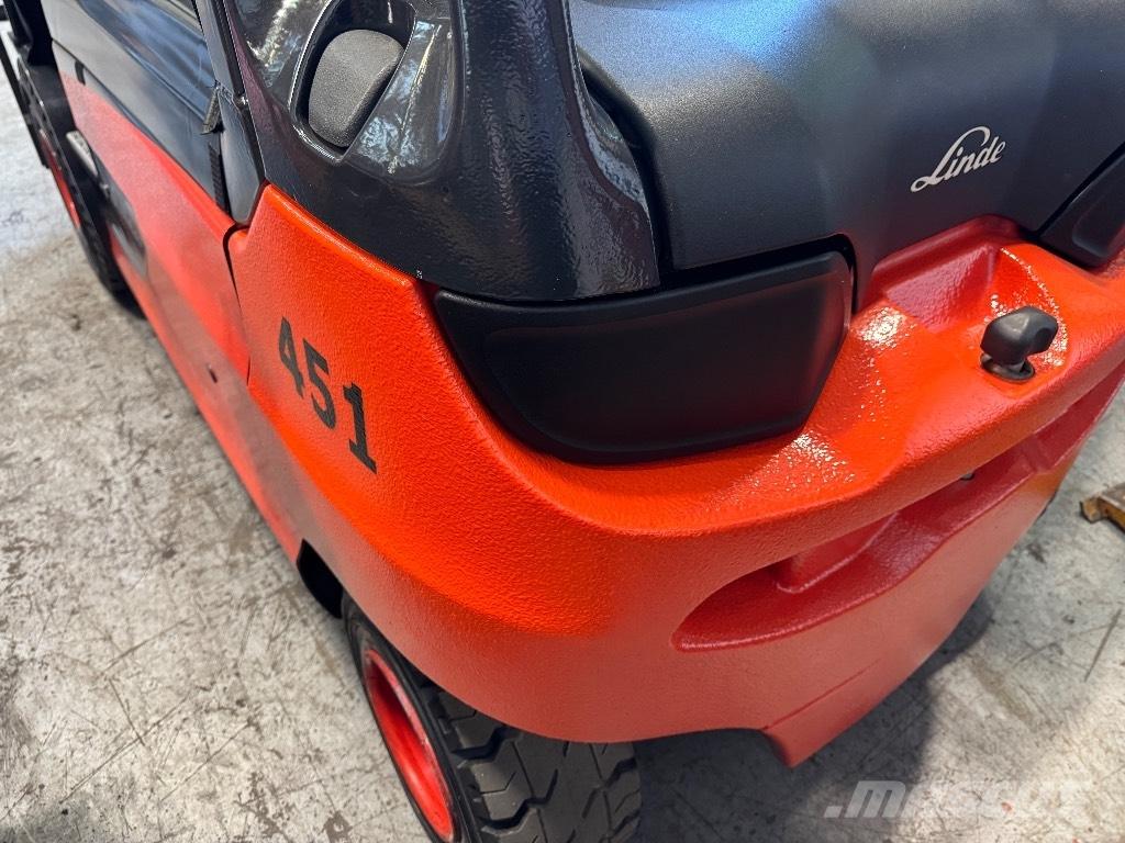 Linde E 30 バッテリーフォークリフト