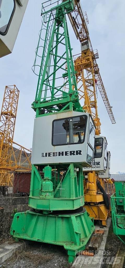Liebherr 200 EC-H 10 タワークレーン