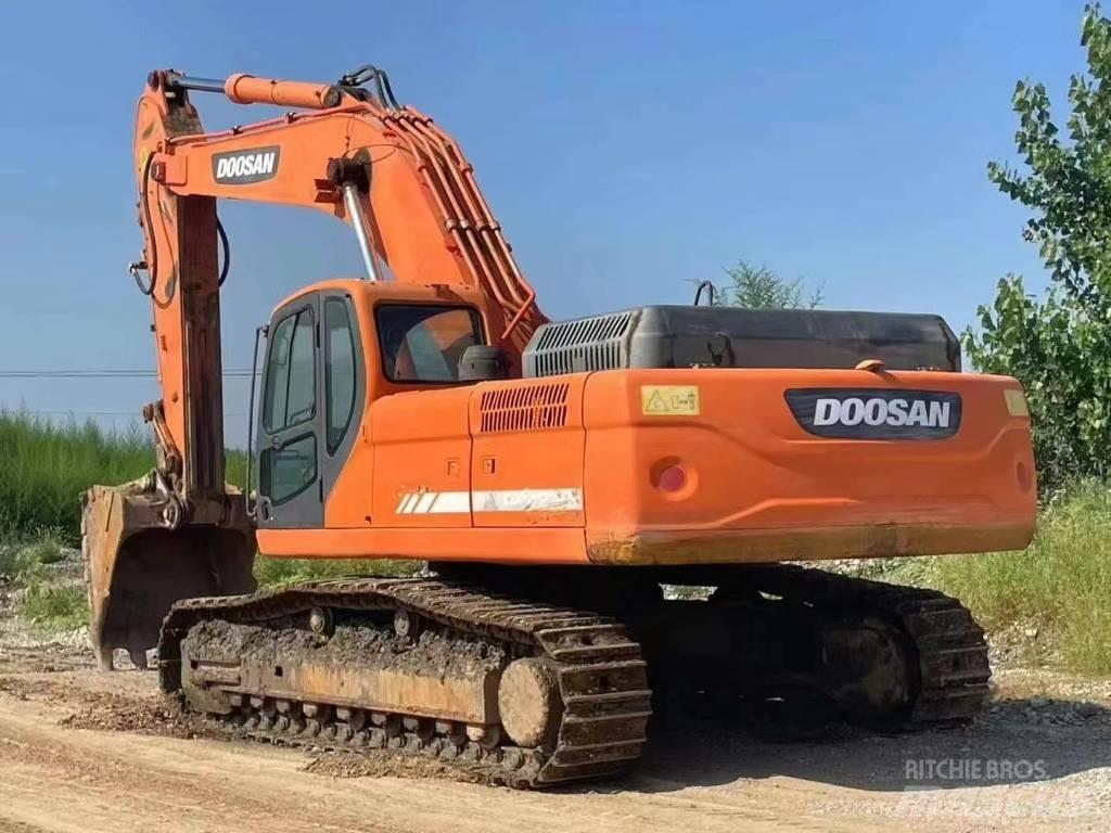 Doosan DX 420 大型油圧ショベル12t以上（パワーショベル・ユンボ）