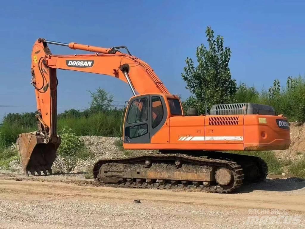 Doosan DX 420 大型油圧ショベル12t以上（パワーショベル・ユンボ）