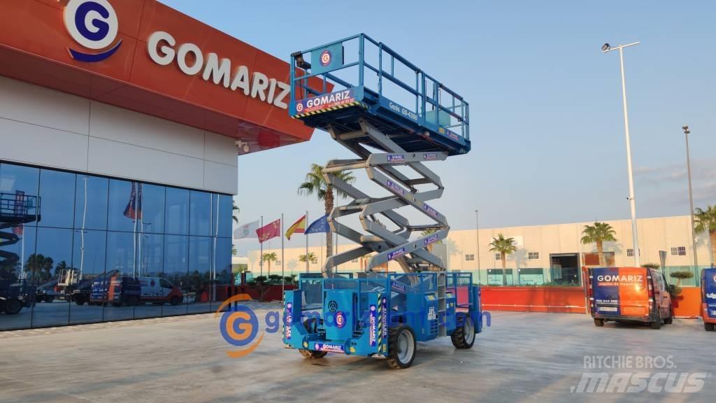Genie GS 4390 RT シザースリフト