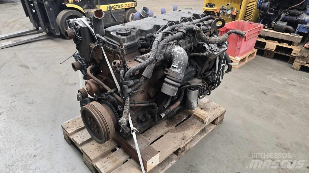 Cummins ISB220 エンジン