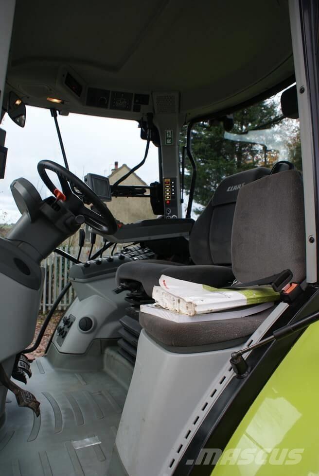 CLAAS Arion 650 CIS トラクター