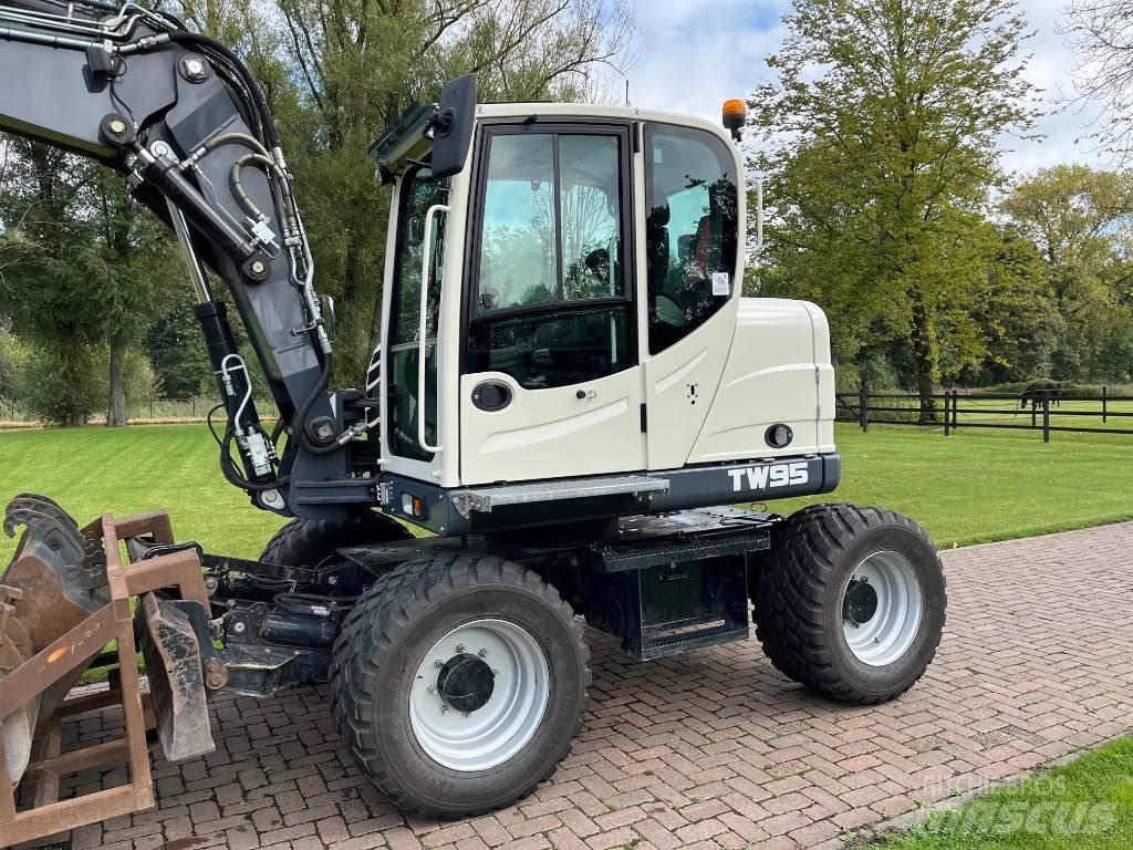 Terex Schaeff TW 95 中型油圧ショベル 7ｔ-12ｔ（ユンボ・パワーショベル・バックホー）