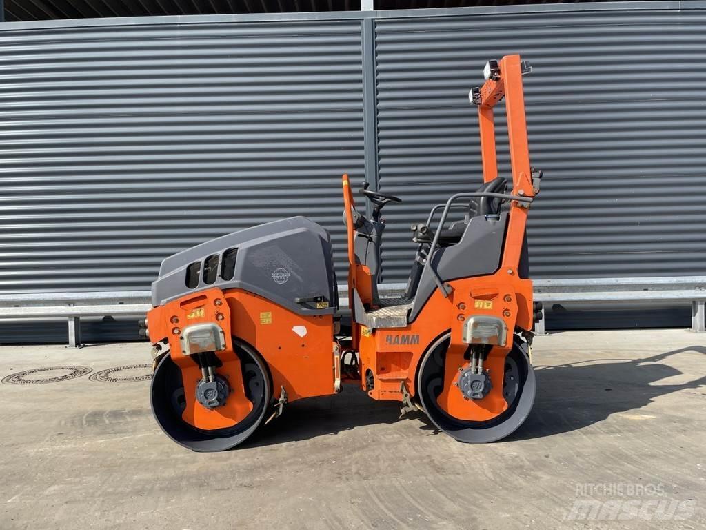 Hamm HD 10 VV タンデムローラ