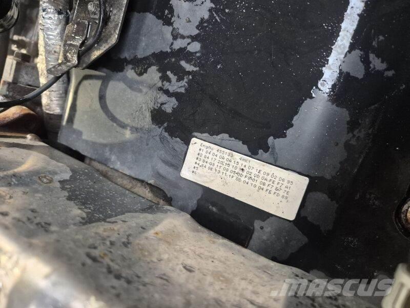 Isuzu 4HK1E6C エンジン
