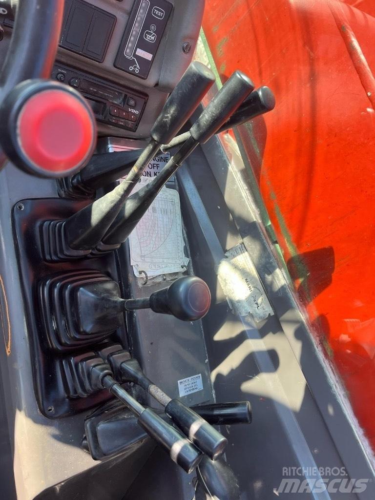 Manitou 1740 テレスコーピックハンドラー