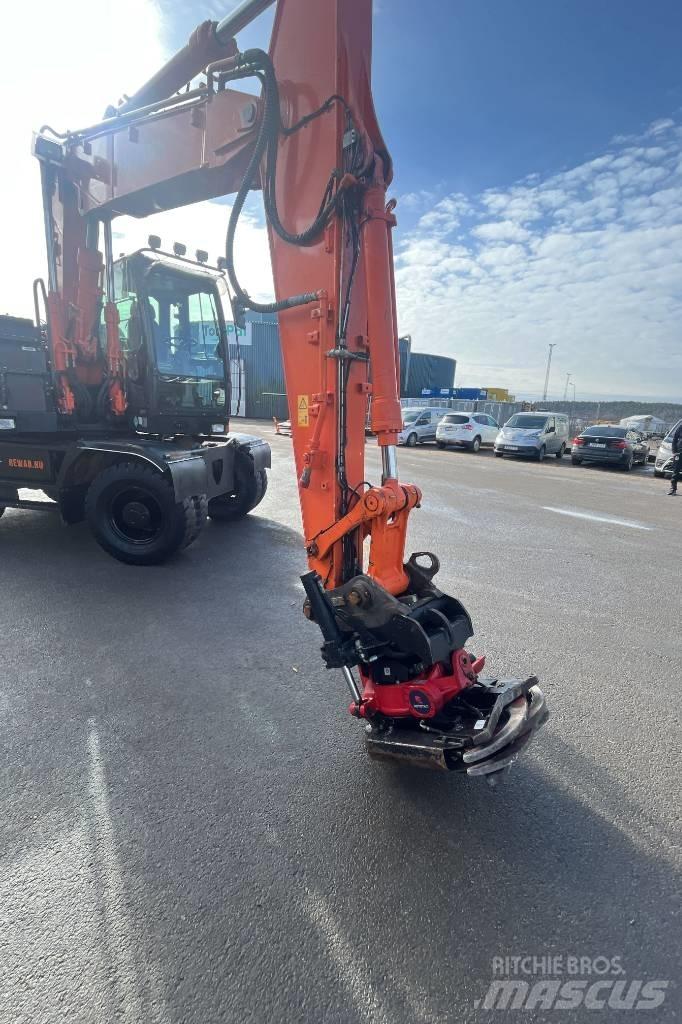 Hitachi ZX 140 W-5B ホイール式油圧ショベル（パワーショベル・ユンボ・バックホー）