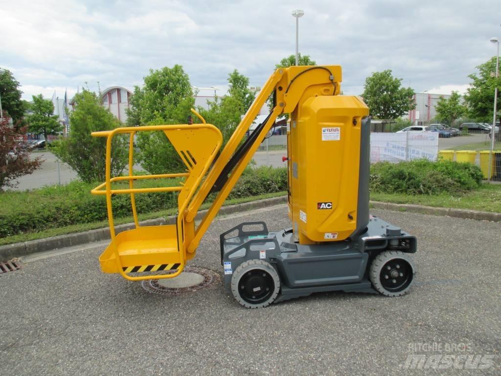 Haulotte Star 10 小型自走式ブームリフト