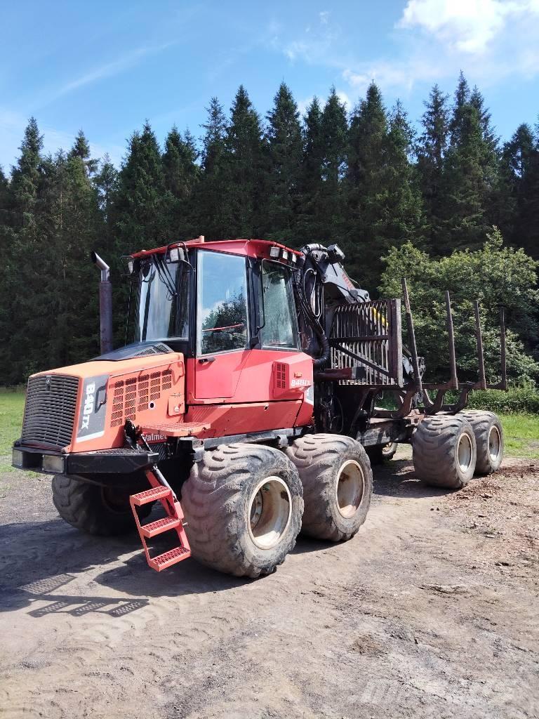 Komatsu 840 TX フォワーダー
