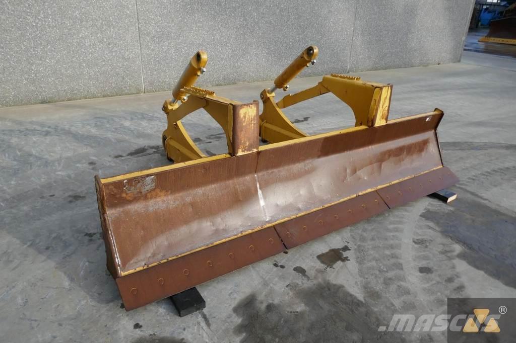 CAT Skidder blade ブレード