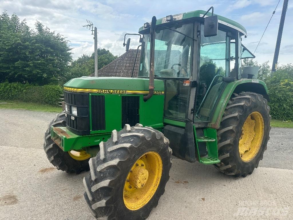 John Deere 6200 トラクター