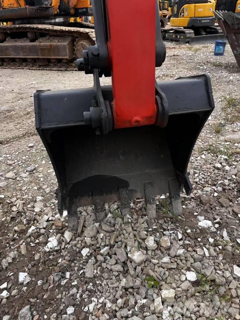 Kubota U 55-4 ミニ油圧ショベル 7t以下（ミニユンボ・ミニディガー）