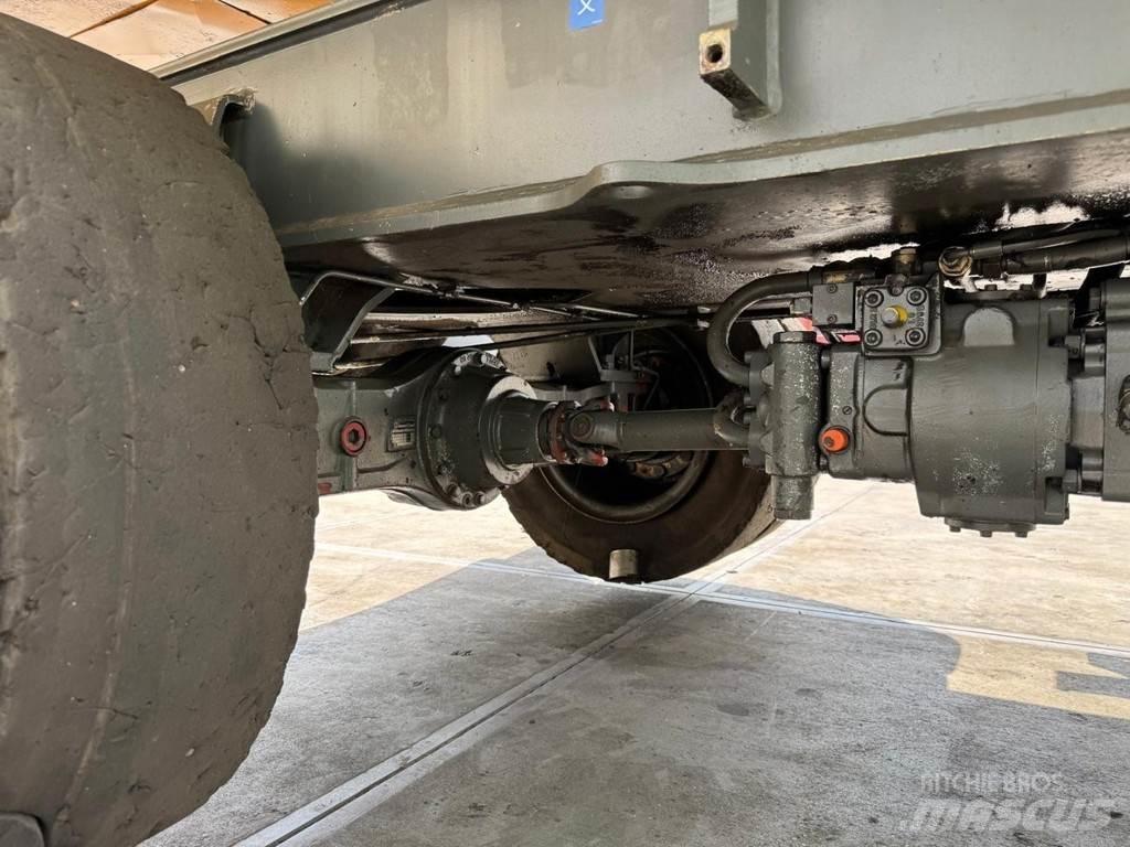 Liebherr A 924 B 廃棄物／工業産廃処理機